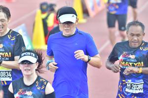 BIB: 0834, 280, 
                            <button type="button" onclick="openModal(3540494)" class="btn btn-primary btn-sm float-right btn-popup" data-toggle="modal" data-target=".modal-high-quality">
                        <i class="fas fa-shopping-cart"></i> Add to Cart
                    </button>
                                            <button type="button" onclick="isThisMe(3540494, true)" class="btn btn-success btn-sm float-right btn-popup btn-isme hidden" data-toggle="tooltip" data-placement="bottom" title="นี่คือรูปของคุณใช่ไหม คลิกที่นี่เพื่อเอาเข้าอัลบั้ม">
                        <i class="fas fa-plus"></i> Add to album
                    </button>
                    <button type="button" onclick="isThisMe(3540494, false)" class="btn btn-warning btn-sm float-right btn-popup btn-isnotme hidden">
                        <i class="fas fa-ban"></i> Remove from album
                    </button>