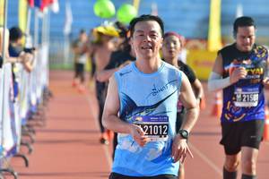 BIB: 215
                            <button type="button" onclick="openModal(3556120)" class="btn btn-primary btn-sm float-right btn-popup" data-toggle="modal" data-target=".modal-high-quality">
                        <i class="fas fa-shopping-cart"></i> Add to Cart
                    </button>
                                            <button type="button" onclick="isThisMe(3556120, true)" class="btn btn-success btn-sm float-right btn-popup btn-isme hidden" data-toggle="tooltip" data-placement="bottom" title="นี่คือรูปของคุณใช่ไหม คลิกที่นี่เพื่อเอาเข้าอัลบั้ม">
                        <i class="fas fa-plus"></i> Add to album
                    </button>
                    <button type="button" onclick="isThisMe(3556120, false)" class="btn btn-warning btn-sm float-right btn-popup btn-isnotme hidden">
                        <i class="fas fa-ban"></i> Remove from album
                    </button>