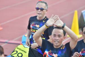 BIB: 
                            <button type="button" onclick="openModal(3536378)" class="btn btn-primary btn-sm float-right btn-popup" data-toggle="modal" data-target=".modal-high-quality">
                        <i class="fas fa-shopping-cart"></i> Add to Cart
                    </button>
                                            <button type="button" onclick="isThisMe(3536378, true)" class="btn btn-success btn-sm float-right btn-popup btn-isme hidden" data-toggle="tooltip" data-placement="bottom" title="นี่คือรูปของคุณใช่ไหม คลิกที่นี่เพื่อเอาเข้าอัลบั้ม">
                        <i class="fas fa-plus"></i> Add to album
                    </button>
                    <button type="button" onclick="isThisMe(3536378, false)" class="btn btn-warning btn-sm float-right btn-popup btn-isnotme hidden">
                        <i class="fas fa-ban"></i> Remove from album
                    </button>