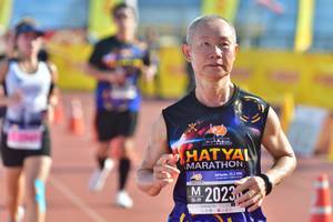 BIB: 2023
                            <button type="button" onclick="openModal(3570727)" class="btn btn-primary btn-sm float-right btn-popup" data-toggle="modal" data-target=".modal-high-quality">
                        <i class="fas fa-shopping-cart"></i> Add to Cart
                    </button>
                                            <button type="button" onclick="isThisMe(3570727, true)" class="btn btn-success btn-sm float-right btn-popup btn-isme hidden" data-toggle="tooltip" data-placement="bottom" title="นี่คือรูปของคุณใช่ไหม คลิกที่นี่เพื่อเอาเข้าอัลบั้ม">
                        <i class="fas fa-plus"></i> Add to album
                    </button>
                    <button type="button" onclick="isThisMe(3570727, false)" class="btn btn-warning btn-sm float-right btn-popup btn-isnotme hidden">
                        <i class="fas fa-ban"></i> Remove from album
                    </button>