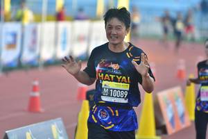 BIB: 10089
                            <button type="button" onclick="openModal(3538069)" class="btn btn-primary btn-sm float-right btn-popup" data-toggle="modal" data-target=".modal-high-quality">
                        <i class="fas fa-shopping-cart"></i> Add to Cart
                    </button>
                                            <button type="button" onclick="isThisMe(3538069, true)" class="btn btn-success btn-sm float-right btn-popup btn-isme hidden" data-toggle="tooltip" data-placement="bottom" title="นี่คือรูปของคุณใช่ไหม คลิกที่นี่เพื่อเอาเข้าอัลบั้ม">
                        <i class="fas fa-plus"></i> Add to album
                    </button>
                    <button type="button" onclick="isThisMe(3538069, false)" class="btn btn-warning btn-sm float-right btn-popup btn-isnotme hidden">
                        <i class="fas fa-ban"></i> Remove from album
                    </button>