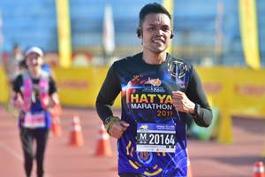 BIB: 201, 20164, 
                            <button type="button" onclick="openModal(3554717)" class="btn btn-primary btn-sm float-right btn-popup" data-toggle="modal" data-target=".modal-high-quality">
                        <i class="fas fa-shopping-cart"></i> Add to Cart
                    </button>
                                            <button type="button" onclick="isThisMe(3554717, true)" class="btn btn-success btn-sm float-right btn-popup btn-isme hidden" data-toggle="tooltip" data-placement="bottom" title="นี่คือรูปของคุณใช่ไหม คลิกที่นี่เพื่อเอาเข้าอัลบั้ม">
                        <i class="fas fa-plus"></i> Add to album
                    </button>
                    <button type="button" onclick="isThisMe(3554717, false)" class="btn btn-warning btn-sm float-right btn-popup btn-isnotme hidden">
                        <i class="fas fa-ban"></i> Remove from album
                    </button>