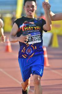 BIB: 20492
                            <button type="button" onclick="openModal(3553313)" class="btn btn-primary btn-sm float-right btn-popup" data-toggle="modal" data-target=".modal-high-quality">
                        <i class="fas fa-shopping-cart"></i> Add to Cart
                    </button>
                                            <button type="button" onclick="isThisMe(3553313, true)" class="btn btn-success btn-sm float-right btn-popup btn-isme hidden" data-toggle="tooltip" data-placement="bottom" title="นี่คือรูปของคุณใช่ไหม คลิกที่นี่เพื่อเอาเข้าอัลบั้ม">
                        <i class="fas fa-plus"></i> Add to album
                    </button>
                    <button type="button" onclick="isThisMe(3553313, false)" class="btn btn-warning btn-sm float-right btn-popup btn-isnotme hidden">
                        <i class="fas fa-ban"></i> Remove from album
                    </button>