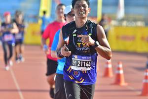 BIB: 21144
                            <button type="button" onclick="openModal(3556606)" class="btn btn-primary btn-sm float-right btn-popup" data-toggle="modal" data-target=".modal-high-quality">
                        <i class="fas fa-shopping-cart"></i> Add to Cart
                    </button>
                                            <button type="button" onclick="isThisMe(3556606, true)" class="btn btn-success btn-sm float-right btn-popup btn-isme hidden" data-toggle="tooltip" data-placement="bottom" title="นี่คือรูปของคุณใช่ไหม คลิกที่นี่เพื่อเอาเข้าอัลบั้ม">
                        <i class="fas fa-plus"></i> Add to album
                    </button>
                    <button type="button" onclick="isThisMe(3556606, false)" class="btn btn-warning btn-sm float-right btn-popup btn-isnotme hidden">
                        <i class="fas fa-ban"></i> Remove from album
                    </button>