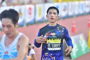 BIB: 10897
                            <button type="button" onclick="openModal(3532985)" class="btn btn-primary btn-sm float-right btn-popup" data-toggle="modal" data-target=".modal-high-quality">
                        <i class="fas fa-shopping-cart"></i> Add to Cart
                    </button>
                                            <button type="button" onclick="isThisMe(3532985, true)" class="btn btn-success btn-sm float-right btn-popup btn-isme hidden" data-toggle="tooltip" data-placement="bottom" title="นี่คือรูปของคุณใช่ไหม คลิกที่นี่เพื่อเอาเข้าอัลบั้ม">
                        <i class="fas fa-plus"></i> Add to album
                    </button>
                    <button type="button" onclick="isThisMe(3532985, false)" class="btn btn-warning btn-sm float-right btn-popup btn-isnotme hidden">
                        <i class="fas fa-ban"></i> Remove from album
                    </button>