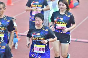 BIB: 120, 019, 12510
                            <button type="button" onclick="openModal(3538961)" class="btn btn-primary btn-sm float-right btn-popup" data-toggle="modal" data-target=".modal-high-quality">
                        <i class="fas fa-shopping-cart"></i> Add to Cart
                    </button>
                                            <button type="button" onclick="isThisMe(3538961, true)" class="btn btn-success btn-sm float-right btn-popup btn-isme hidden" data-toggle="tooltip" data-placement="bottom" title="นี่คือรูปของคุณใช่ไหม คลิกที่นี่เพื่อเอาเข้าอัลบั้ม">
                        <i class="fas fa-plus"></i> Add to album
                    </button>
                    <button type="button" onclick="isThisMe(3538961, false)" class="btn btn-warning btn-sm float-right btn-popup btn-isnotme hidden">
                        <i class="fas fa-ban"></i> Remove from album
                    </button>