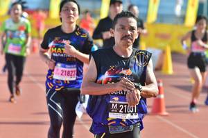 BIB: 21823, 2103
                            <button type="button" onclick="openModal(3588712)" class="btn btn-primary btn-sm float-right btn-popup" data-toggle="modal" data-target=".modal-high-quality">
                        <i class="fas fa-shopping-cart"></i> Add to Cart
                    </button>
                                            <button type="button" onclick="isThisMe(3588712, true)" class="btn btn-success btn-sm float-right btn-popup btn-isme hidden" data-toggle="tooltip" data-placement="bottom" title="นี่คือรูปของคุณใช่ไหม คลิกที่นี่เพื่อเอาเข้าอัลบั้ม">
                        <i class="fas fa-plus"></i> Add to album
                    </button>
                    <button type="button" onclick="isThisMe(3588712, false)" class="btn btn-warning btn-sm float-right btn-popup btn-isnotme hidden">
                        <i class="fas fa-ban"></i> Remove from album
                    </button>