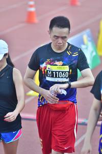 BIB: 11060
                            <button type="button" onclick="openModal(3546490)" class="btn btn-primary btn-sm float-right btn-popup" data-toggle="modal" data-target=".modal-high-quality">
                        <i class="fas fa-shopping-cart"></i> Add to Cart
                    </button>
                                            <button type="button" onclick="isThisMe(3546490, true)" class="btn btn-success btn-sm float-right btn-popup btn-isme hidden" data-toggle="tooltip" data-placement="bottom" title="นี่คือรูปของคุณใช่ไหม คลิกที่นี่เพื่อเอาเข้าอัลบั้ม">
                        <i class="fas fa-plus"></i> Add to album
                    </button>
                    <button type="button" onclick="isThisMe(3546490, false)" class="btn btn-warning btn-sm float-right btn-popup btn-isnotme hidden">
                        <i class="fas fa-ban"></i> Remove from album
                    </button>