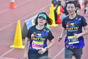 BIB: 201, 1080, 11960
                            <button type="button" onclick="openModal(3543590)" class="btn btn-primary btn-sm float-right btn-popup" data-toggle="modal" data-target=".modal-high-quality">
                        <i class="fas fa-shopping-cart"></i> Add to Cart
                    </button>
                                            <button type="button" onclick="isThisMe(3543590, true)" class="btn btn-success btn-sm float-right btn-popup btn-isme hidden" data-toggle="tooltip" data-placement="bottom" title="นี่คือรูปของคุณใช่ไหม คลิกที่นี่เพื่อเอาเข้าอัลบั้ม">
                        <i class="fas fa-plus"></i> Add to album
                    </button>
                    <button type="button" onclick="isThisMe(3543590, false)" class="btn btn-warning btn-sm float-right btn-popup btn-isnotme hidden">
                        <i class="fas fa-ban"></i> Remove from album
                    </button>