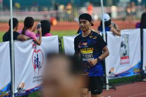 BIB: 10381
                            <button type="button" onclick="openModal(3533134)" class="btn btn-primary btn-sm float-right btn-popup" data-toggle="modal" data-target=".modal-high-quality">
                        <i class="fas fa-shopping-cart"></i> Add to Cart
                    </button>
                                            <button type="button" onclick="isThisMe(3533134, true)" class="btn btn-success btn-sm float-right btn-popup btn-isme hidden" data-toggle="tooltip" data-placement="bottom" title="นี่คือรูปของคุณใช่ไหม คลิกที่นี่เพื่อเอาเข้าอัลบั้ม">
                        <i class="fas fa-plus"></i> Add to album
                    </button>
                    <button type="button" onclick="isThisMe(3533134, false)" class="btn btn-warning btn-sm float-right btn-popup btn-isnotme hidden">
                        <i class="fas fa-ban"></i> Remove from album
                    </button>