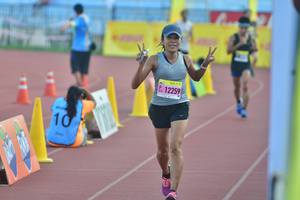 BIB: 1225
                            <button type="button" onclick="openModal(3533618)" class="btn btn-primary btn-sm float-right btn-popup" data-toggle="modal" data-target=".modal-high-quality">
                        <i class="fas fa-shopping-cart"></i> Add to Cart
                    </button>
                                            <button type="button" onclick="isThisMe(3533618, true)" class="btn btn-success btn-sm float-right btn-popup btn-isme hidden" data-toggle="tooltip" data-placement="bottom" title="นี่คือรูปของคุณใช่ไหม คลิกที่นี่เพื่อเอาเข้าอัลบั้ม">
                        <i class="fas fa-plus"></i> Add to album
                    </button>
                    <button type="button" onclick="isThisMe(3533618, false)" class="btn btn-warning btn-sm float-right btn-popup btn-isnotme hidden">
                        <i class="fas fa-ban"></i> Remove from album
                    </button>