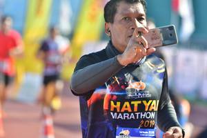 BIB: 
                            <button type="button" onclick="openModal(3557914)" class="btn btn-primary btn-sm float-right btn-popup" data-toggle="modal" data-target=".modal-high-quality">
                        <i class="fas fa-shopping-cart"></i> Add to Cart
                    </button>
                                            <button type="button" onclick="isThisMe(3557914, true)" class="btn btn-success btn-sm float-right btn-popup btn-isme hidden" data-toggle="tooltip" data-placement="bottom" title="นี่คือรูปของคุณใช่ไหม คลิกที่นี่เพื่อเอาเข้าอัลบั้ม">
                        <i class="fas fa-plus"></i> Add to album
                    </button>
                    <button type="button" onclick="isThisMe(3557914, false)" class="btn btn-warning btn-sm float-right btn-popup btn-isnotme hidden">
                        <i class="fas fa-ban"></i> Remove from album
                    </button>