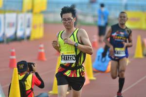 BIB: 11224
                            <button type="button" onclick="openModal(3532840)" class="btn btn-primary btn-sm float-right btn-popup" data-toggle="modal" data-target=".modal-high-quality">
                        <i class="fas fa-shopping-cart"></i> Add to Cart
                    </button>
                                            <button type="button" onclick="isThisMe(3532840, true)" class="btn btn-success btn-sm float-right btn-popup btn-isme hidden" data-toggle="tooltip" data-placement="bottom" title="นี่คือรูปของคุณใช่ไหม คลิกที่นี่เพื่อเอาเข้าอัลบั้ม">
                        <i class="fas fa-plus"></i> Add to album
                    </button>
                    <button type="button" onclick="isThisMe(3532840, false)" class="btn btn-warning btn-sm float-right btn-popup btn-isnotme hidden">
                        <i class="fas fa-ban"></i> Remove from album
                    </button>