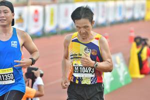 BIB: 0493, 11350
                            <button type="button" onclick="openModal(3532965)" class="btn btn-primary btn-sm float-right btn-popup" data-toggle="modal" data-target=".modal-high-quality">
                        <i class="fas fa-shopping-cart"></i> Add to Cart
                    </button>
                                            <button type="button" onclick="isThisMe(3532965, true)" class="btn btn-success btn-sm float-right btn-popup btn-isme hidden" data-toggle="tooltip" data-placement="bottom" title="นี่คือรูปของคุณใช่ไหม คลิกที่นี่เพื่อเอาเข้าอัลบั้ม">
                        <i class="fas fa-plus"></i> Add to album
                    </button>
                    <button type="button" onclick="isThisMe(3532965, false)" class="btn btn-warning btn-sm float-right btn-popup btn-isnotme hidden">
                        <i class="fas fa-ban"></i> Remove from album
                    </button>