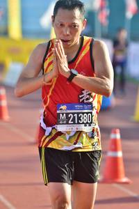 BIB: 21380
                            <button type="button" onclick="openModal(3548269)" class="btn btn-primary btn-sm float-right btn-popup" data-toggle="modal" data-target=".modal-high-quality">
                        <i class="fas fa-shopping-cart"></i> Add to Cart
                    </button>
                                            <button type="button" onclick="isThisMe(3548269, true)" class="btn btn-success btn-sm float-right btn-popup btn-isme hidden" data-toggle="tooltip" data-placement="bottom" title="นี่คือรูปของคุณใช่ไหม คลิกที่นี่เพื่อเอาเข้าอัลบั้ม">
                        <i class="fas fa-plus"></i> Add to album
                    </button>
                    <button type="button" onclick="isThisMe(3548269, false)" class="btn btn-warning btn-sm float-right btn-popup btn-isnotme hidden">
                        <i class="fas fa-ban"></i> Remove from album
                    </button>