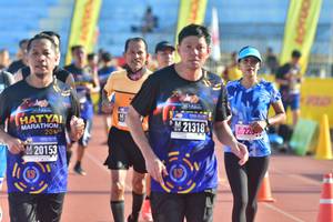 BIB: 21318, 20153
                            <button type="button" onclick="openModal(3558078)" class="btn btn-primary btn-sm float-right btn-popup" data-toggle="modal" data-target=".modal-high-quality">
                        <i class="fas fa-shopping-cart"></i> Add to Cart
                    </button>
                                            <button type="button" onclick="isThisMe(3558078, true)" class="btn btn-success btn-sm float-right btn-popup btn-isme hidden" data-toggle="tooltip" data-placement="bottom" title="นี่คือรูปของคุณใช่ไหม คลิกที่นี่เพื่อเอาเข้าอัลบั้ม">
                        <i class="fas fa-plus"></i> Add to album
                    </button>
                    <button type="button" onclick="isThisMe(3558078, false)" class="btn btn-warning btn-sm float-right btn-popup btn-isnotme hidden">
                        <i class="fas fa-ban"></i> Remove from album
                    </button>