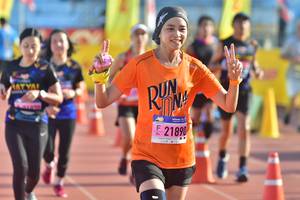 BIB: 21890
                            <button type="button" onclick="openModal(3566761)" class="btn btn-primary btn-sm float-right btn-popup" data-toggle="modal" data-target=".modal-high-quality">
                        <i class="fas fa-shopping-cart"></i> Add to Cart
                    </button>
                                            <button type="button" onclick="isThisMe(3566761, true)" class="btn btn-success btn-sm float-right btn-popup btn-isme hidden" data-toggle="tooltip" data-placement="bottom" title="นี่คือรูปของคุณใช่ไหม คลิกที่นี่เพื่อเอาเข้าอัลบั้ม">
                        <i class="fas fa-plus"></i> Add to album
                    </button>
                    <button type="button" onclick="isThisMe(3566761, false)" class="btn btn-warning btn-sm float-right btn-popup btn-isnotme hidden">
                        <i class="fas fa-ban"></i> Remove from album
                    </button>