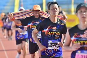 BIB: 260, 205
                            <button type="button" onclick="openModal(3572320)" class="btn btn-primary btn-sm float-right btn-popup" data-toggle="modal" data-target=".modal-high-quality">
                        <i class="fas fa-shopping-cart"></i> Add to Cart
                    </button>
                                            <button type="button" onclick="isThisMe(3572320, true)" class="btn btn-success btn-sm float-right btn-popup btn-isme hidden" data-toggle="tooltip" data-placement="bottom" title="นี่คือรูปของคุณใช่ไหม คลิกที่นี่เพื่อเอาเข้าอัลบั้ม">
                        <i class="fas fa-plus"></i> Add to album
                    </button>
                    <button type="button" onclick="isThisMe(3572320, false)" class="btn btn-warning btn-sm float-right btn-popup btn-isnotme hidden">
                        <i class="fas fa-ban"></i> Remove from album
                    </button>