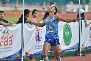 BIB: 20525
                            <button type="button" onclick="openModal(3532821)" class="btn btn-primary btn-sm float-right btn-popup" data-toggle="modal" data-target=".modal-high-quality">
                        <i class="fas fa-shopping-cart"></i> Add to Cart
                    </button>
                                            <button type="button" onclick="isThisMe(3532821, true)" class="btn btn-success btn-sm float-right btn-popup btn-isme hidden" data-toggle="tooltip" data-placement="bottom" title="นี่คือรูปของคุณใช่ไหม คลิกที่นี่เพื่อเอาเข้าอัลบั้ม">
                        <i class="fas fa-plus"></i> Add to album
                    </button>
                    <button type="button" onclick="isThisMe(3532821, false)" class="btn btn-warning btn-sm float-right btn-popup btn-isnotme hidden">
                        <i class="fas fa-ban"></i> Remove from album
                    </button>