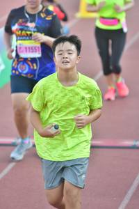 BIB: 1155
                            <button type="button" onclick="openModal(3552672)" class="btn btn-primary btn-sm float-right btn-popup" data-toggle="modal" data-target=".modal-high-quality">
                        <i class="fas fa-shopping-cart"></i> Add to Cart
                    </button>
                                            <button type="button" onclick="isThisMe(3552672, true)" class="btn btn-success btn-sm float-right btn-popup btn-isme hidden" data-toggle="tooltip" data-placement="bottom" title="นี่คือรูปของคุณใช่ไหม คลิกที่นี่เพื่อเอาเข้าอัลบั้ม">
                        <i class="fas fa-plus"></i> Add to album
                    </button>
                    <button type="button" onclick="isThisMe(3552672, false)" class="btn btn-warning btn-sm float-right btn-popup btn-isnotme hidden">
                        <i class="fas fa-ban"></i> Remove from album
                    </button>