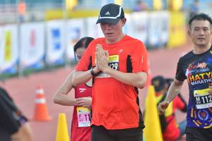 BIB: 112
                            <button type="button" onclick="openModal(3532264)" class="btn btn-primary btn-sm float-right btn-popup" data-toggle="modal" data-target=".modal-high-quality">
                        <i class="fas fa-shopping-cart"></i> Add to Cart
                    </button>
                                            <button type="button" onclick="isThisMe(3532264, true)" class="btn btn-success btn-sm float-right btn-popup btn-isme hidden" data-toggle="tooltip" data-placement="bottom" title="นี่คือรูปของคุณใช่ไหม คลิกที่นี่เพื่อเอาเข้าอัลบั้ม">
                        <i class="fas fa-plus"></i> Add to album
                    </button>
                    <button type="button" onclick="isThisMe(3532264, false)" class="btn btn-warning btn-sm float-right btn-popup btn-isnotme hidden">
                        <i class="fas fa-ban"></i> Remove from album
                    </button>