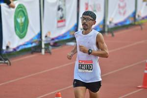 BIB: 40113
                            <button type="button" onclick="openModal(3536629)" class="btn btn-primary btn-sm float-right btn-popup" data-toggle="modal" data-target=".modal-high-quality">
                        <i class="fas fa-shopping-cart"></i> Add to Cart
                    </button>
                                            <button type="button" onclick="isThisMe(3536629, true)" class="btn btn-success btn-sm float-right btn-popup btn-isme hidden" data-toggle="tooltip" data-placement="bottom" title="นี่คือรูปของคุณใช่ไหม คลิกที่นี่เพื่อเอาเข้าอัลบั้ม">
                        <i class="fas fa-plus"></i> Add to album
                    </button>
                    <button type="button" onclick="isThisMe(3536629, false)" class="btn btn-warning btn-sm float-right btn-popup btn-isnotme hidden">
                        <i class="fas fa-ban"></i> Remove from album
                    </button>