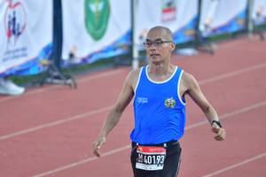 BIB: 40193
                            <button type="button" onclick="openModal(3540479)" class="btn btn-primary btn-sm float-right btn-popup" data-toggle="modal" data-target=".modal-high-quality">
                        <i class="fas fa-shopping-cart"></i> Add to Cart
                    </button>
                                            <button type="button" onclick="isThisMe(3540479, true)" class="btn btn-success btn-sm float-right btn-popup btn-isme hidden" data-toggle="tooltip" data-placement="bottom" title="นี่คือรูปของคุณใช่ไหม คลิกที่นี่เพื่อเอาเข้าอัลบั้ม">
                        <i class="fas fa-plus"></i> Add to album
                    </button>
                    <button type="button" onclick="isThisMe(3540479, false)" class="btn btn-warning btn-sm float-right btn-popup btn-isnotme hidden">
                        <i class="fas fa-ban"></i> Remove from album
                    </button>