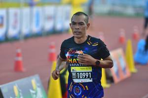 BIB: 10991
                            <button type="button" onclick="openModal(3534581)" class="btn btn-primary btn-sm float-right btn-popup" data-toggle="modal" data-target=".modal-high-quality">
                        <i class="fas fa-shopping-cart"></i> Add to Cart
                    </button>
                                            <button type="button" onclick="isThisMe(3534581, true)" class="btn btn-success btn-sm float-right btn-popup btn-isme hidden" data-toggle="tooltip" data-placement="bottom" title="นี่คือรูปของคุณใช่ไหม คลิกที่นี่เพื่อเอาเข้าอัลบั้ม">
                        <i class="fas fa-plus"></i> Add to album
                    </button>
                    <button type="button" onclick="isThisMe(3534581, false)" class="btn btn-warning btn-sm float-right btn-popup btn-isnotme hidden">
                        <i class="fas fa-ban"></i> Remove from album
                    </button>