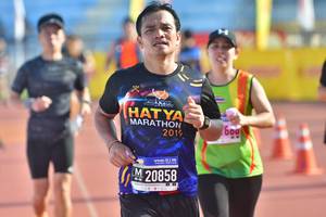 BIB: 201
                            <button type="button" onclick="openModal(3572117)" class="btn btn-primary btn-sm float-right btn-popup" data-toggle="modal" data-target=".modal-high-quality">
                        <i class="fas fa-shopping-cart"></i> Add to Cart
                    </button>
                                            <button type="button" onclick="isThisMe(3572117, true)" class="btn btn-success btn-sm float-right btn-popup btn-isme hidden" data-toggle="tooltip" data-placement="bottom" title="นี่คือรูปของคุณใช่ไหม คลิกที่นี่เพื่อเอาเข้าอัลบั้ม">
                        <i class="fas fa-plus"></i> Add to album
                    </button>
                    <button type="button" onclick="isThisMe(3572117, false)" class="btn btn-warning btn-sm float-right btn-popup btn-isnotme hidden">
                        <i class="fas fa-ban"></i> Remove from album
                    </button>