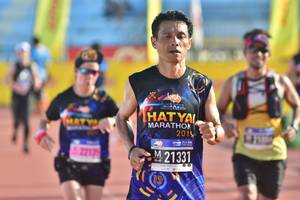 BIB: 201, 2217, 21331
                            <button type="button" onclick="openModal(3556784)" class="btn btn-primary btn-sm float-right btn-popup" data-toggle="modal" data-target=".modal-high-quality">
                        <i class="fas fa-shopping-cart"></i> Add to Cart
                    </button>
                                            <button type="button" onclick="isThisMe(3556784, true)" class="btn btn-success btn-sm float-right btn-popup btn-isme hidden" data-toggle="tooltip" data-placement="bottom" title="นี่คือรูปของคุณใช่ไหม คลิกที่นี่เพื่อเอาเข้าอัลบั้ม">
                        <i class="fas fa-plus"></i> Add to album
                    </button>
                    <button type="button" onclick="isThisMe(3556784, false)" class="btn btn-warning btn-sm float-right btn-popup btn-isnotme hidden">
                        <i class="fas fa-ban"></i> Remove from album
                    </button>