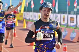 BIB: 190
                            <button type="button" onclick="openModal(3588481)" class="btn btn-primary btn-sm float-right btn-popup" data-toggle="modal" data-target=".modal-high-quality">
                        <i class="fas fa-shopping-cart"></i> Add to Cart
                    </button>
                                            <button type="button" onclick="isThisMe(3588481, true)" class="btn btn-success btn-sm float-right btn-popup btn-isme hidden" data-toggle="tooltip" data-placement="bottom" title="นี่คือรูปของคุณใช่ไหม คลิกที่นี่เพื่อเอาเข้าอัลบั้ม">
                        <i class="fas fa-plus"></i> Add to album
                    </button>
                    <button type="button" onclick="isThisMe(3588481, false)" class="btn btn-warning btn-sm float-right btn-popup btn-isnotme hidden">
                        <i class="fas fa-ban"></i> Remove from album
                    </button>