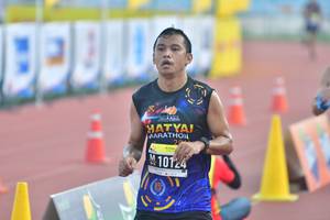 BIB: 101
                            <button type="button" onclick="openModal(3534583)" class="btn btn-primary btn-sm float-right btn-popup" data-toggle="modal" data-target=".modal-high-quality">
                        <i class="fas fa-shopping-cart"></i> Add to Cart
                    </button>
                                            <button type="button" onclick="isThisMe(3534583, true)" class="btn btn-success btn-sm float-right btn-popup btn-isme hidden" data-toggle="tooltip" data-placement="bottom" title="นี่คือรูปของคุณใช่ไหม คลิกที่นี่เพื่อเอาเข้าอัลบั้ม">
                        <i class="fas fa-plus"></i> Add to album
                    </button>
                    <button type="button" onclick="isThisMe(3534583, false)" class="btn btn-warning btn-sm float-right btn-popup btn-isnotme hidden">
                        <i class="fas fa-ban"></i> Remove from album
                    </button>