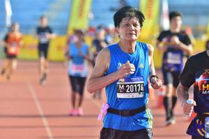 BIB: 20174
                            <button type="button" onclick="openModal(3557737)" class="btn btn-primary btn-sm float-right btn-popup" data-toggle="modal" data-target=".modal-high-quality">
                        <i class="fas fa-shopping-cart"></i> Add to Cart
                    </button>
                                            <button type="button" onclick="isThisMe(3557737, true)" class="btn btn-success btn-sm float-right btn-popup btn-isme hidden" data-toggle="tooltip" data-placement="bottom" title="นี่คือรูปของคุณใช่ไหม คลิกที่นี่เพื่อเอาเข้าอัลบั้ม">
                        <i class="fas fa-plus"></i> Add to album
                    </button>
                    <button type="button" onclick="isThisMe(3557737, false)" class="btn btn-warning btn-sm float-right btn-popup btn-isnotme hidden">
                        <i class="fas fa-ban"></i> Remove from album
                    </button>