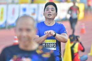 BIB: 11093
                            <button type="button" onclick="openModal(3535056)" class="btn btn-primary btn-sm float-right btn-popup" data-toggle="modal" data-target=".modal-high-quality">
                        <i class="fas fa-shopping-cart"></i> Add to Cart
                    </button>
                                            <button type="button" onclick="isThisMe(3535056, true)" class="btn btn-success btn-sm float-right btn-popup btn-isme hidden" data-toggle="tooltip" data-placement="bottom" title="นี่คือรูปของคุณใช่ไหม คลิกที่นี่เพื่อเอาเข้าอัลบั้ม">
                        <i class="fas fa-plus"></i> Add to album
                    </button>
                    <button type="button" onclick="isThisMe(3535056, false)" class="btn btn-warning btn-sm float-right btn-popup btn-isnotme hidden">
                        <i class="fas fa-ban"></i> Remove from album
                    </button>