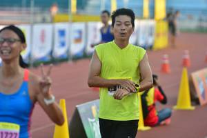 BIB: 1727
                            <button type="button" onclick="openModal(3533535)" class="btn btn-primary btn-sm float-right btn-popup" data-toggle="modal" data-target=".modal-high-quality">
                        <i class="fas fa-shopping-cart"></i> Add to Cart
                    </button>
                                            <button type="button" onclick="isThisMe(3533535, true)" class="btn btn-success btn-sm float-right btn-popup btn-isme hidden" data-toggle="tooltip" data-placement="bottom" title="นี่คือรูปของคุณใช่ไหม คลิกที่นี่เพื่อเอาเข้าอัลบั้ม">
                        <i class="fas fa-plus"></i> Add to album
                    </button>
                    <button type="button" onclick="isThisMe(3533535, false)" class="btn btn-warning btn-sm float-right btn-popup btn-isnotme hidden">
                        <i class="fas fa-ban"></i> Remove from album
                    </button>