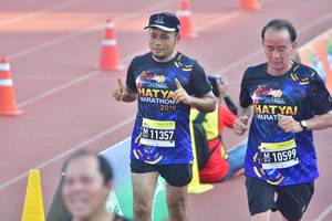 BIB: 2019, 10599
                            <button type="button" onclick="openModal(3539676)" class="btn btn-primary btn-sm float-right btn-popup" data-toggle="modal" data-target=".modal-high-quality">
                        <i class="fas fa-shopping-cart"></i> Add to Cart
                    </button>
                                            <button type="button" onclick="isThisMe(3539676, true)" class="btn btn-success btn-sm float-right btn-popup btn-isme hidden" data-toggle="tooltip" data-placement="bottom" title="นี่คือรูปของคุณใช่ไหม คลิกที่นี่เพื่อเอาเข้าอัลบั้ม">
                        <i class="fas fa-plus"></i> Add to album
                    </button>
                    <button type="button" onclick="isThisMe(3539676, false)" class="btn btn-warning btn-sm float-right btn-popup btn-isnotme hidden">
                        <i class="fas fa-ban"></i> Remove from album
                    </button>