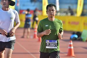 BIB: 20021
                            <button type="button" onclick="openModal(3556014)" class="btn btn-primary btn-sm float-right btn-popup" data-toggle="modal" data-target=".modal-high-quality">
                        <i class="fas fa-shopping-cart"></i> Add to Cart
                    </button>
                                            <button type="button" onclick="isThisMe(3556014, true)" class="btn btn-success btn-sm float-right btn-popup btn-isme hidden" data-toggle="tooltip" data-placement="bottom" title="นี่คือรูปของคุณใช่ไหม คลิกที่นี่เพื่อเอาเข้าอัลบั้ม">
                        <i class="fas fa-plus"></i> Add to album
                    </button>
                    <button type="button" onclick="isThisMe(3556014, false)" class="btn btn-warning btn-sm float-right btn-popup btn-isnotme hidden">
                        <i class="fas fa-ban"></i> Remove from album
                    </button>