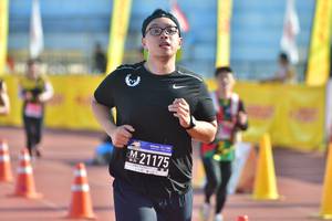 BIB: 21175
                            <button type="button" onclick="openModal(3573526)" class="btn btn-primary btn-sm float-right btn-popup" data-toggle="modal" data-target=".modal-high-quality">
                        <i class="fas fa-shopping-cart"></i> Add to Cart
                    </button>
                                            <button type="button" onclick="isThisMe(3573526, true)" class="btn btn-success btn-sm float-right btn-popup btn-isme hidden" data-toggle="tooltip" data-placement="bottom" title="นี่คือรูปของคุณใช่ไหม คลิกที่นี่เพื่อเอาเข้าอัลบั้ม">
                        <i class="fas fa-plus"></i> Add to album
                    </button>
                    <button type="button" onclick="isThisMe(3573526, false)" class="btn btn-warning btn-sm float-right btn-popup btn-isnotme hidden">
                        <i class="fas fa-ban"></i> Remove from album
                    </button>