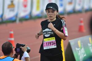 BIB: 105, 11934
                            <button type="button" onclick="openModal(3532908)" class="btn btn-primary btn-sm float-right btn-popup" data-toggle="modal" data-target=".modal-high-quality">
                        <i class="fas fa-shopping-cart"></i> Add to Cart
                    </button>
                                            <button type="button" onclick="isThisMe(3532908, true)" class="btn btn-success btn-sm float-right btn-popup btn-isme hidden" data-toggle="tooltip" data-placement="bottom" title="นี่คือรูปของคุณใช่ไหม คลิกที่นี่เพื่อเอาเข้าอัลบั้ม">
                        <i class="fas fa-plus"></i> Add to album
                    </button>
                    <button type="button" onclick="isThisMe(3532908, false)" class="btn btn-warning btn-sm float-right btn-popup btn-isnotme hidden">
                        <i class="fas fa-ban"></i> Remove from album
                    </button>