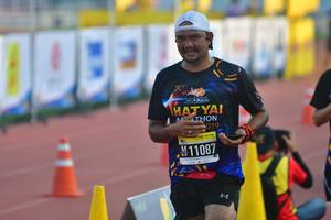 BIB: 019, 11087
                            <button type="button" onclick="openModal(3534542)" class="btn btn-primary btn-sm float-right btn-popup" data-toggle="modal" data-target=".modal-high-quality">
                        <i class="fas fa-shopping-cart"></i> Add to Cart
                    </button>
                                            <button type="button" onclick="isThisMe(3534542, true)" class="btn btn-success btn-sm float-right btn-popup btn-isme hidden" data-toggle="tooltip" data-placement="bottom" title="นี่คือรูปของคุณใช่ไหม คลิกที่นี่เพื่อเอาเข้าอัลบั้ม">
                        <i class="fas fa-plus"></i> Add to album
                    </button>
                    <button type="button" onclick="isThisMe(3534542, false)" class="btn btn-warning btn-sm float-right btn-popup btn-isnotme hidden">
                        <i class="fas fa-ban"></i> Remove from album
                    </button>