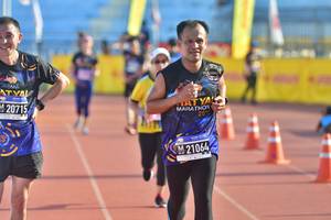 BIB: 20715, 21064, 
                            <button type="button" onclick="openModal(3550559)" class="btn btn-primary btn-sm float-right btn-popup" data-toggle="modal" data-target=".modal-high-quality">
                        <i class="fas fa-shopping-cart"></i> Add to Cart
                    </button>
                                            <button type="button" onclick="isThisMe(3550559, true)" class="btn btn-success btn-sm float-right btn-popup btn-isme hidden" data-toggle="tooltip" data-placement="bottom" title="นี่คือรูปของคุณใช่ไหม คลิกที่นี่เพื่อเอาเข้าอัลบั้ม">
                        <i class="fas fa-plus"></i> Add to album
                    </button>
                    <button type="button" onclick="isThisMe(3550559, false)" class="btn btn-warning btn-sm float-right btn-popup btn-isnotme hidden">
                        <i class="fas fa-ban"></i> Remove from album
                    </button>