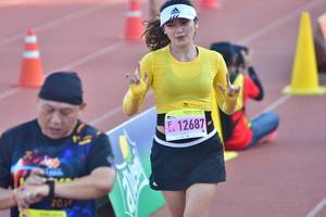 BIB: 12687
                            <button type="button" onclick="openModal(3537026)" class="btn btn-primary btn-sm float-right btn-popup" data-toggle="modal" data-target=".modal-high-quality">
                        <i class="fas fa-shopping-cart"></i> Add to Cart
                    </button>
                                            <button type="button" onclick="isThisMe(3537026, true)" class="btn btn-success btn-sm float-right btn-popup btn-isme hidden" data-toggle="tooltip" data-placement="bottom" title="นี่คือรูปของคุณใช่ไหม คลิกที่นี่เพื่อเอาเข้าอัลบั้ม">
                        <i class="fas fa-plus"></i> Add to album
                    </button>
                    <button type="button" onclick="isThisMe(3537026, false)" class="btn btn-warning btn-sm float-right btn-popup btn-isnotme hidden">
                        <i class="fas fa-ban"></i> Remove from album
                    </button>