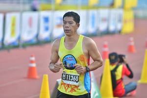 BIB: 11360
                            <button type="button" onclick="openModal(3532986)" class="btn btn-primary btn-sm float-right btn-popup" data-toggle="modal" data-target=".modal-high-quality">
                        <i class="fas fa-shopping-cart"></i> Add to Cart
                    </button>
                                            <button type="button" onclick="isThisMe(3532986, true)" class="btn btn-success btn-sm float-right btn-popup btn-isme hidden" data-toggle="tooltip" data-placement="bottom" title="นี่คือรูปของคุณใช่ไหม คลิกที่นี่เพื่อเอาเข้าอัลบั้ม">
                        <i class="fas fa-plus"></i> Add to album
                    </button>
                    <button type="button" onclick="isThisMe(3532986, false)" class="btn btn-warning btn-sm float-right btn-popup btn-isnotme hidden">
                        <i class="fas fa-ban"></i> Remove from album
                    </button>