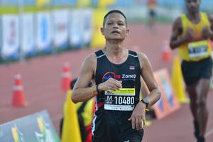 BIB: 10480
                            <button type="button" onclick="openModal(3532581)" class="btn btn-primary btn-sm float-right btn-popup" data-toggle="modal" data-target=".modal-high-quality">
                        <i class="fas fa-shopping-cart"></i> Add to Cart
                    </button>
                                            <button type="button" onclick="isThisMe(3532581, true)" class="btn btn-success btn-sm float-right btn-popup btn-isme hidden" data-toggle="tooltip" data-placement="bottom" title="นี่คือรูปของคุณใช่ไหม คลิกที่นี่เพื่อเอาเข้าอัลบั้ม">
                        <i class="fas fa-plus"></i> Add to album
                    </button>
                    <button type="button" onclick="isThisMe(3532581, false)" class="btn btn-warning btn-sm float-right btn-popup btn-isnotme hidden">
                        <i class="fas fa-ban"></i> Remove from album
                    </button>