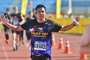 BIB: 2019, 21143
                            <button type="button" onclick="openModal(3572941)" class="btn btn-primary btn-sm float-right btn-popup" data-toggle="modal" data-target=".modal-high-quality">
                        <i class="fas fa-shopping-cart"></i> Add to Cart
                    </button>
                                            <button type="button" onclick="isThisMe(3572941, true)" class="btn btn-success btn-sm float-right btn-popup btn-isme hidden" data-toggle="tooltip" data-placement="bottom" title="นี่คือรูปของคุณใช่ไหม คลิกที่นี่เพื่อเอาเข้าอัลบั้ม">
                        <i class="fas fa-plus"></i> Add to album
                    </button>
                    <button type="button" onclick="isThisMe(3572941, false)" class="btn btn-warning btn-sm float-right btn-popup btn-isnotme hidden">
                        <i class="fas fa-ban"></i> Remove from album
                    </button>