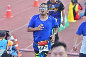 BIB: 11160
                            <button type="button" onclick="openModal(3538903)" class="btn btn-primary btn-sm float-right btn-popup" data-toggle="modal" data-target=".modal-high-quality">
                        <i class="fas fa-shopping-cart"></i> Add to Cart
                    </button>
                                            <button type="button" onclick="isThisMe(3538903, true)" class="btn btn-success btn-sm float-right btn-popup btn-isme hidden" data-toggle="tooltip" data-placement="bottom" title="นี่คือรูปของคุณใช่ไหม คลิกที่นี่เพื่อเอาเข้าอัลบั้ม">
                        <i class="fas fa-plus"></i> Add to album
                    </button>
                    <button type="button" onclick="isThisMe(3538903, false)" class="btn btn-warning btn-sm float-right btn-popup btn-isnotme hidden">
                        <i class="fas fa-ban"></i> Remove from album
                    </button>