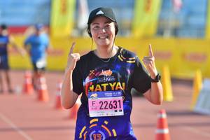 BIB: 211, 2263
                            <button type="button" onclick="openModal(3572776)" class="btn btn-primary btn-sm float-right btn-popup" data-toggle="modal" data-target=".modal-high-quality">
                        <i class="fas fa-shopping-cart"></i> Add to Cart
                    </button>
                                            <button type="button" onclick="isThisMe(3572776, true)" class="btn btn-success btn-sm float-right btn-popup btn-isme hidden" data-toggle="tooltip" data-placement="bottom" title="นี่คือรูปของคุณใช่ไหม คลิกที่นี่เพื่อเอาเข้าอัลบั้ม">
                        <i class="fas fa-plus"></i> Add to album
                    </button>
                    <button type="button" onclick="isThisMe(3572776, false)" class="btn btn-warning btn-sm float-right btn-popup btn-isnotme hidden">
                        <i class="fas fa-ban"></i> Remove from album
                    </button>