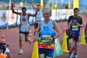 BIB: 101
                            <button type="button" onclick="openModal(3539041)" class="btn btn-primary btn-sm float-right btn-popup" data-toggle="modal" data-target=".modal-high-quality">
                        <i class="fas fa-shopping-cart"></i> Add to Cart
                    </button>
                                            <button type="button" onclick="isThisMe(3539041, true)" class="btn btn-success btn-sm float-right btn-popup btn-isme hidden" data-toggle="tooltip" data-placement="bottom" title="นี่คือรูปของคุณใช่ไหม คลิกที่นี่เพื่อเอาเข้าอัลบั้ม">
                        <i class="fas fa-plus"></i> Add to album
                    </button>
                    <button type="button" onclick="isThisMe(3539041, false)" class="btn btn-warning btn-sm float-right btn-popup btn-isnotme hidden">
                        <i class="fas fa-ban"></i> Remove from album
                    </button>