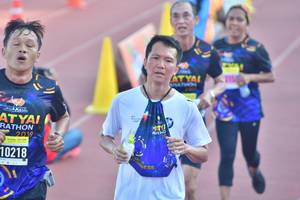 BIB: 10218
                            <button type="button" onclick="openModal(3536911)" class="btn btn-primary btn-sm float-right btn-popup" data-toggle="modal" data-target=".modal-high-quality">
                        <i class="fas fa-shopping-cart"></i> Add to Cart
                    </button>
                                            <button type="button" onclick="isThisMe(3536911, true)" class="btn btn-success btn-sm float-right btn-popup btn-isme hidden" data-toggle="tooltip" data-placement="bottom" title="นี่คือรูปของคุณใช่ไหม คลิกที่นี่เพื่อเอาเข้าอัลบั้ม">
                        <i class="fas fa-plus"></i> Add to album
                    </button>
                    <button type="button" onclick="isThisMe(3536911, false)" class="btn btn-warning btn-sm float-right btn-popup btn-isnotme hidden">
                        <i class="fas fa-ban"></i> Remove from album
                    </button>