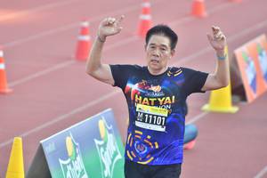 BIB: 11101
                            <button type="button" onclick="openModal(3538191)" class="btn btn-primary btn-sm float-right btn-popup" data-toggle="modal" data-target=".modal-high-quality">
                        <i class="fas fa-shopping-cart"></i> Add to Cart
                    </button>
                                            <button type="button" onclick="isThisMe(3538191, true)" class="btn btn-success btn-sm float-right btn-popup btn-isme hidden" data-toggle="tooltip" data-placement="bottom" title="นี่คือรูปของคุณใช่ไหม คลิกที่นี่เพื่อเอาเข้าอัลบั้ม">
                        <i class="fas fa-plus"></i> Add to album
                    </button>
                    <button type="button" onclick="isThisMe(3538191, false)" class="btn btn-warning btn-sm float-right btn-popup btn-isnotme hidden">
                        <i class="fas fa-ban"></i> Remove from album
                    </button>